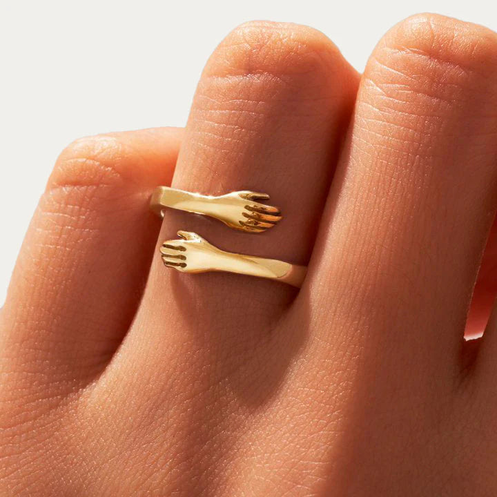 Adjustable Hug Ring - By ESTAYY