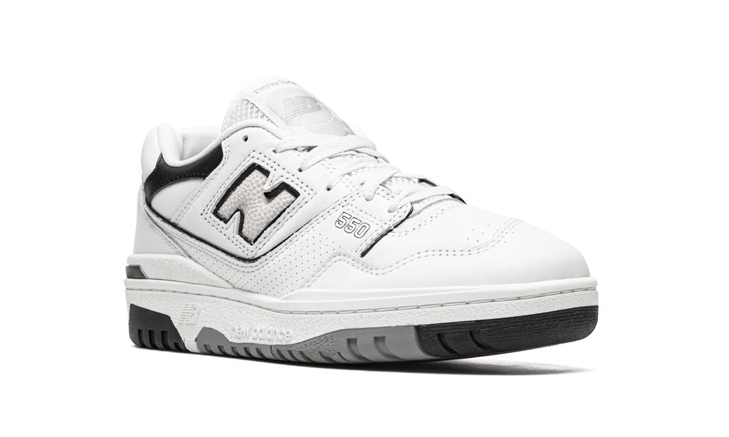 NB 550 Weiß Schwarz Regenwolke