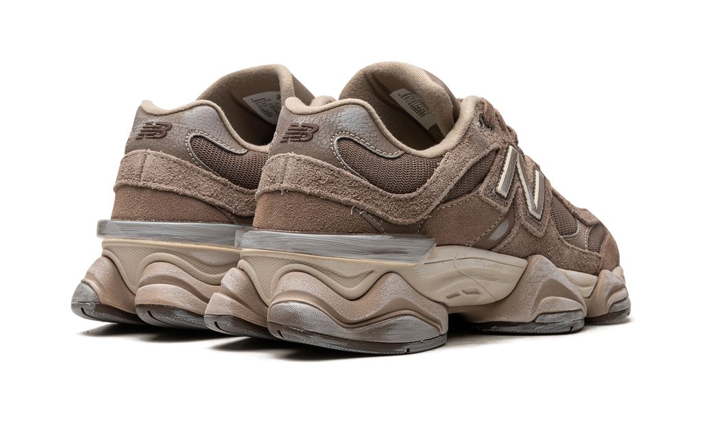NB 9060 Pilz-Timberwolf