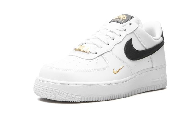 NK Air Force 1 Essential Weiß Schwarz Gold