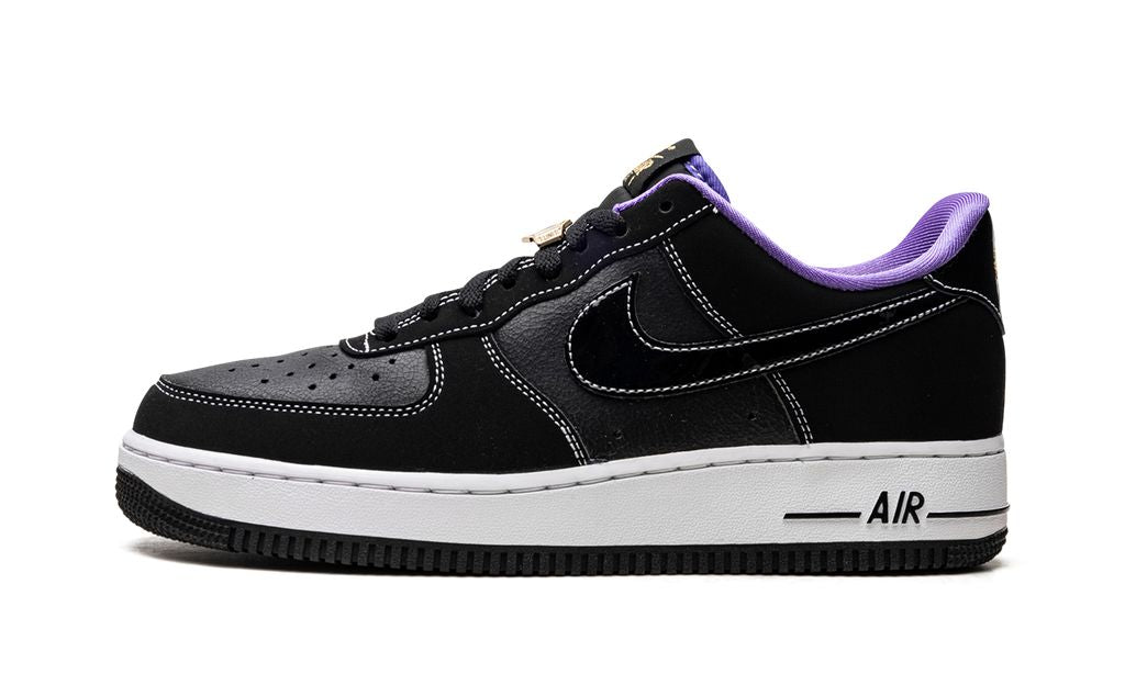 NK Air Force 1 Low LV8 World Champ Schwarz Lila