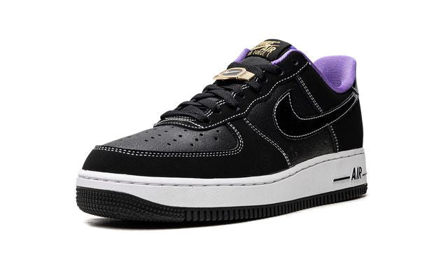 NK Air Force 1 Low LV8 World Champ Schwarz Lila