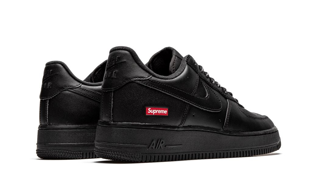 NK Air Force 1 Low Supreme Schwarz