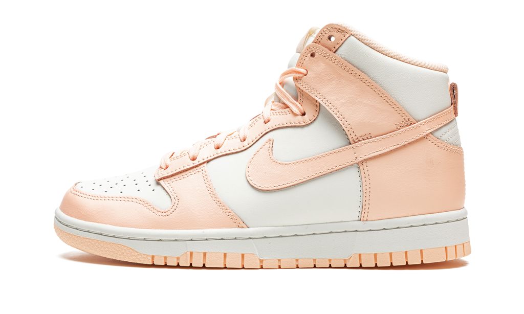 NK Dunk High Crimson Tint
