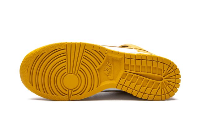 NK Dunk High Sulfur