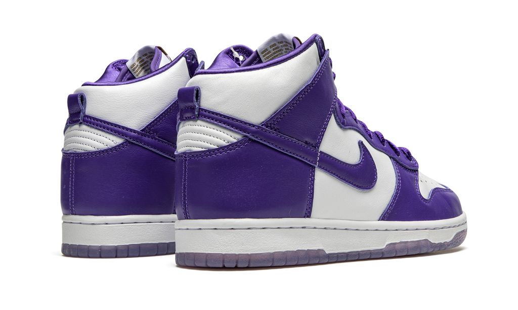 NK Dunk High Varsity Lila