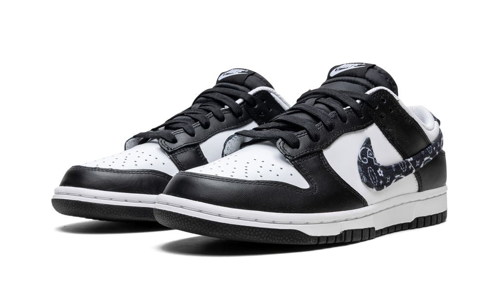 NK Dunk Low Schwarzes Paisley