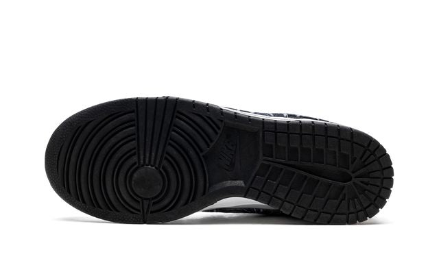 NK Dunk Low Schwarzes Paisley
