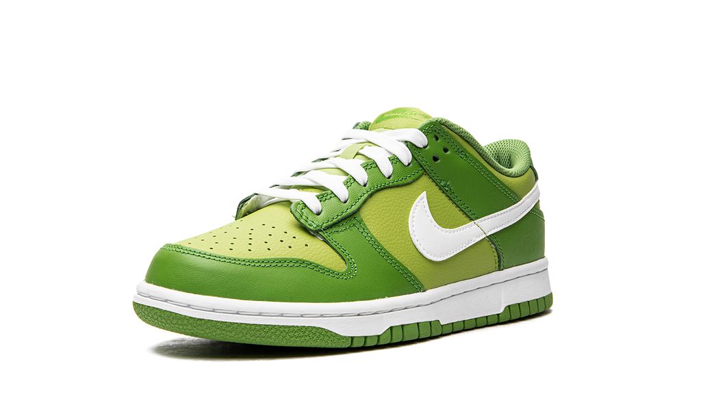 NK Dunk Low Chlorophyll