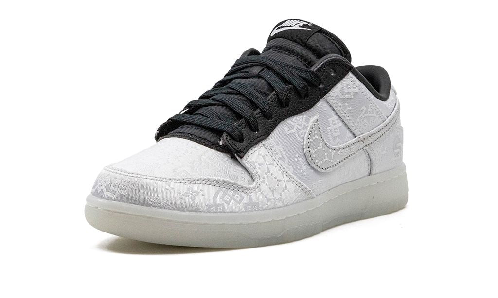 NK Dunk Low CLOT Fragment Weiß