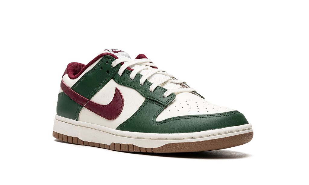 NK Dunk Low Gorge Grün