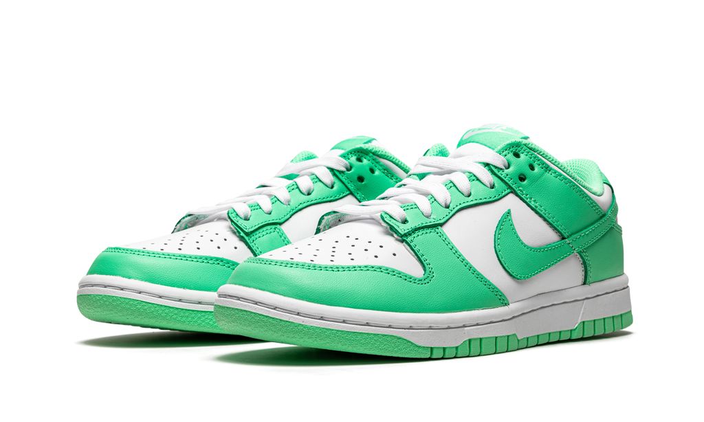 NK Dunk Low Grün Glühen