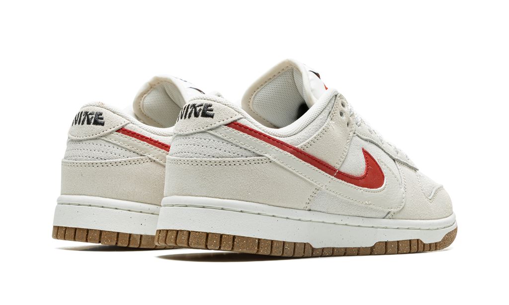 NK Dunk Low SE 85 Sail Orange