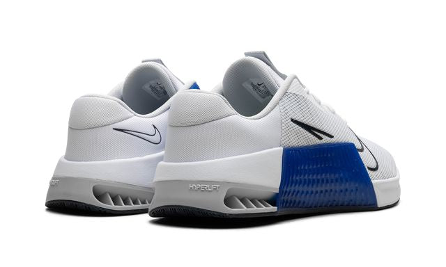 NK Metcon 9 Weiß Racer Blau