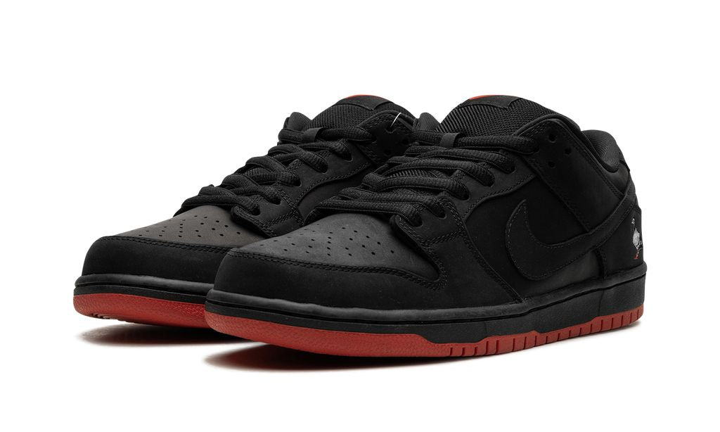 NK SB Dunk Low Schwarze Taube