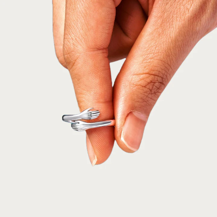 Adjustable Hug Ring - By ESTAYY