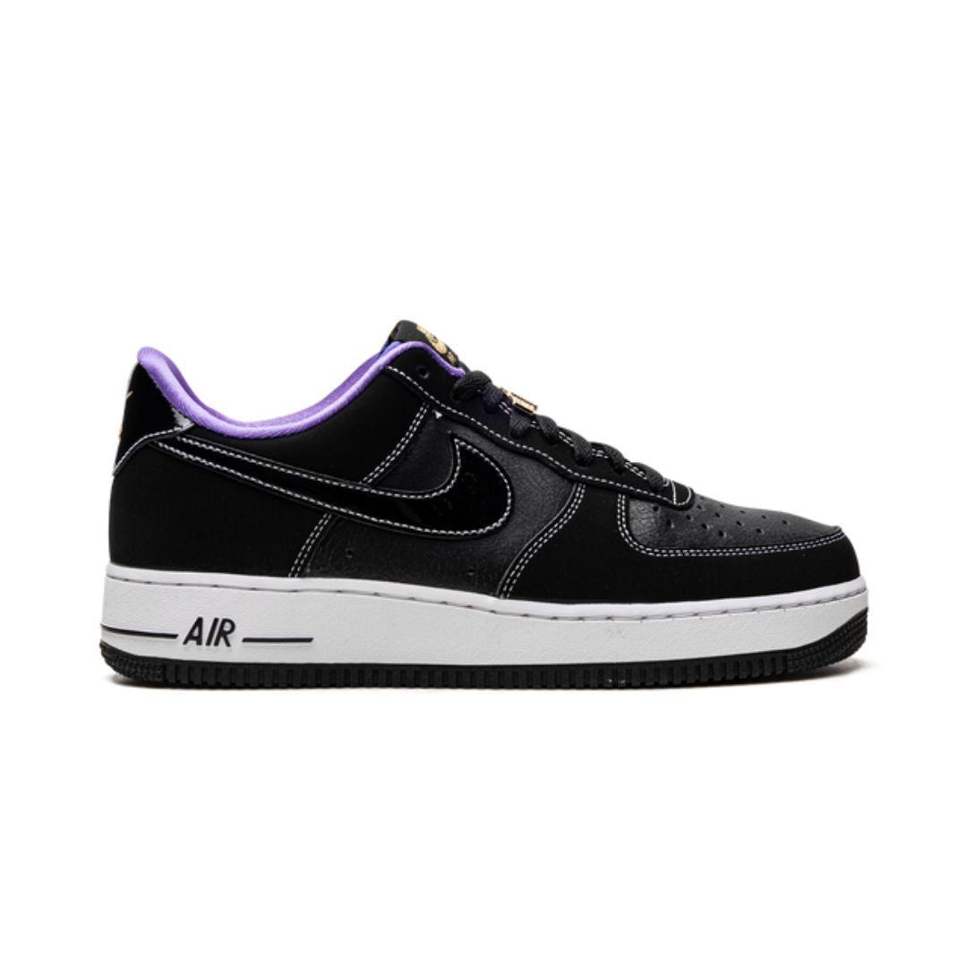 NK Air Force 1 Low LV8 World Champ Schwarz Lila