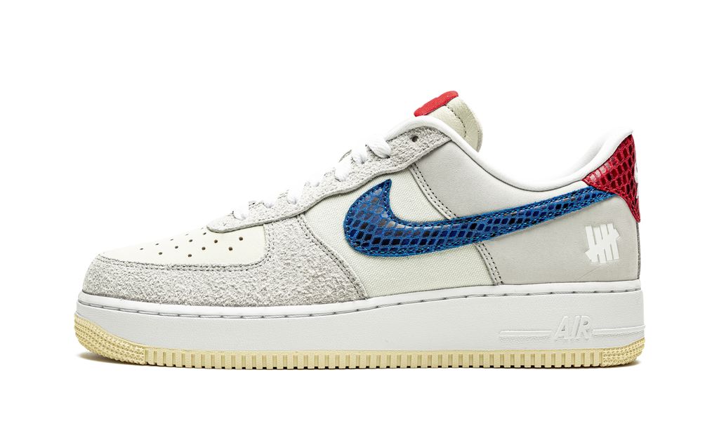 NK Air Force 1 Low SP Undefeated 5 On It Dunk vs. AF1