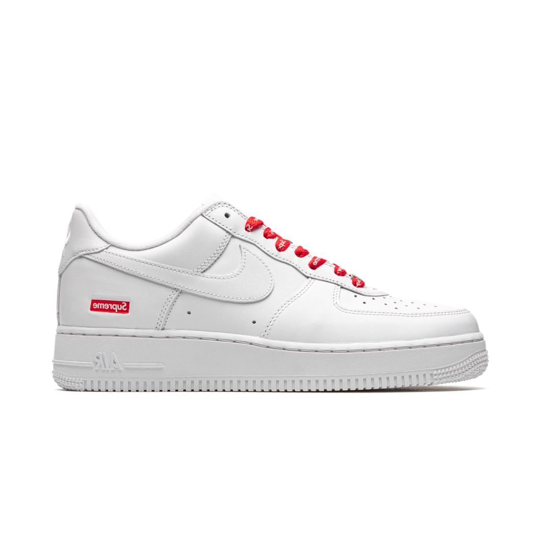 NK Air Force 1 Low Supreme Weiß