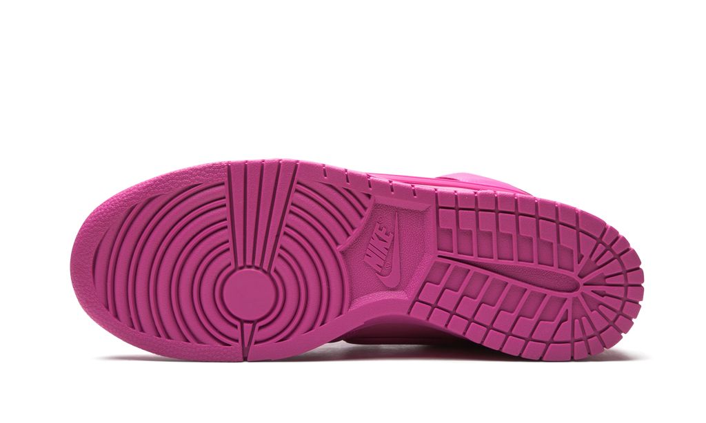 NK Dunk High Ambush Active Fuchsia
