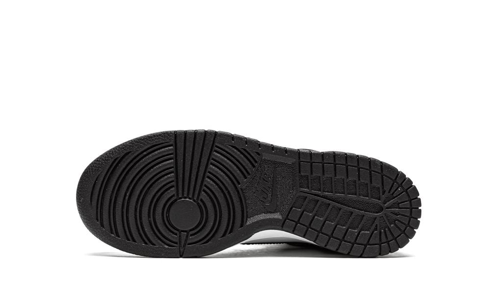 NK Dunk High Panda