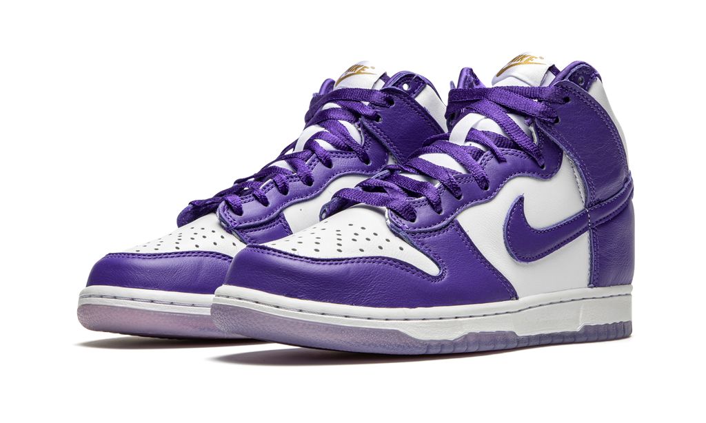 NK Dunk High Varsity Lila