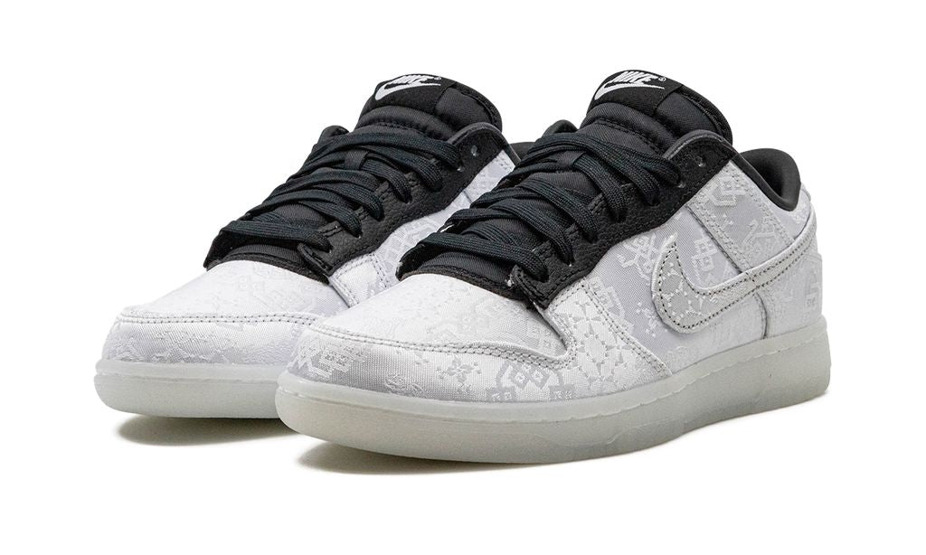 NK Dunk Low CLOT Fragment Weiß