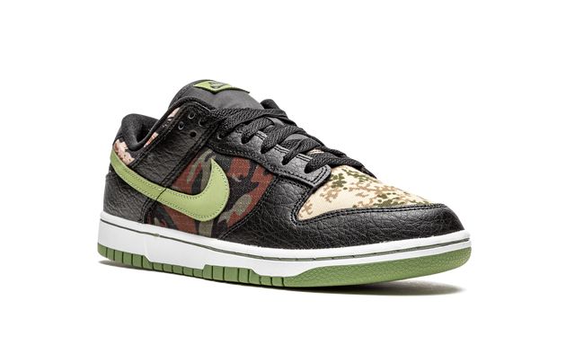 NK Dunk Low Crazy Camo