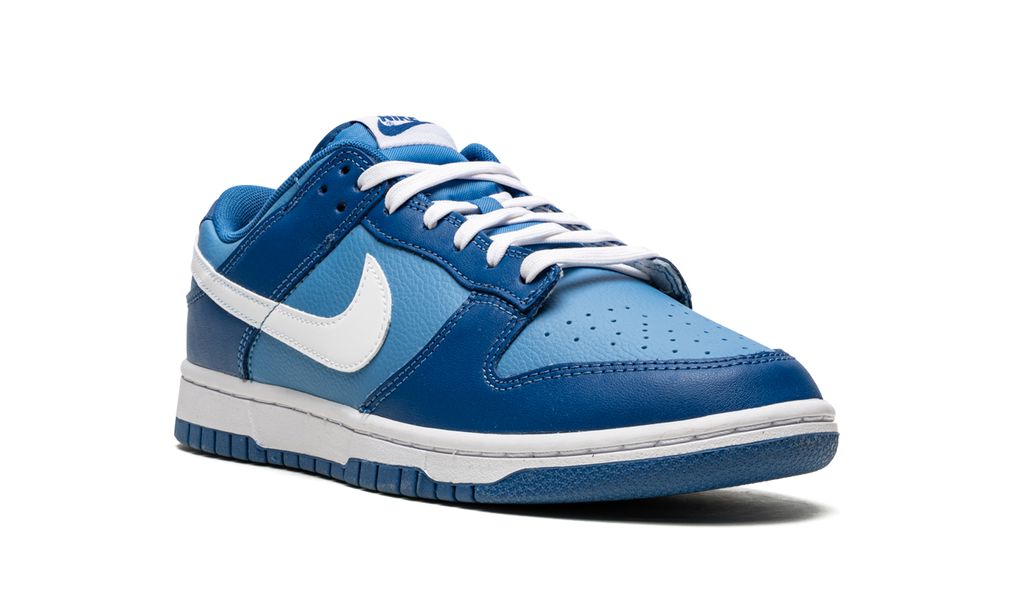 NK Dunk Low Dark Marina Blau 