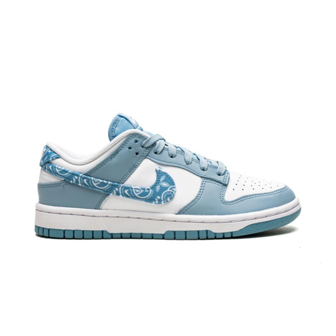 NK Dunk Low Essential Paisley Pack getragen