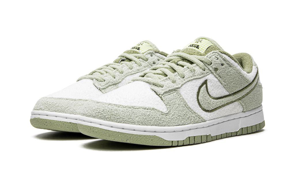 NK Dunk Low Fleece Pack Honigtau
