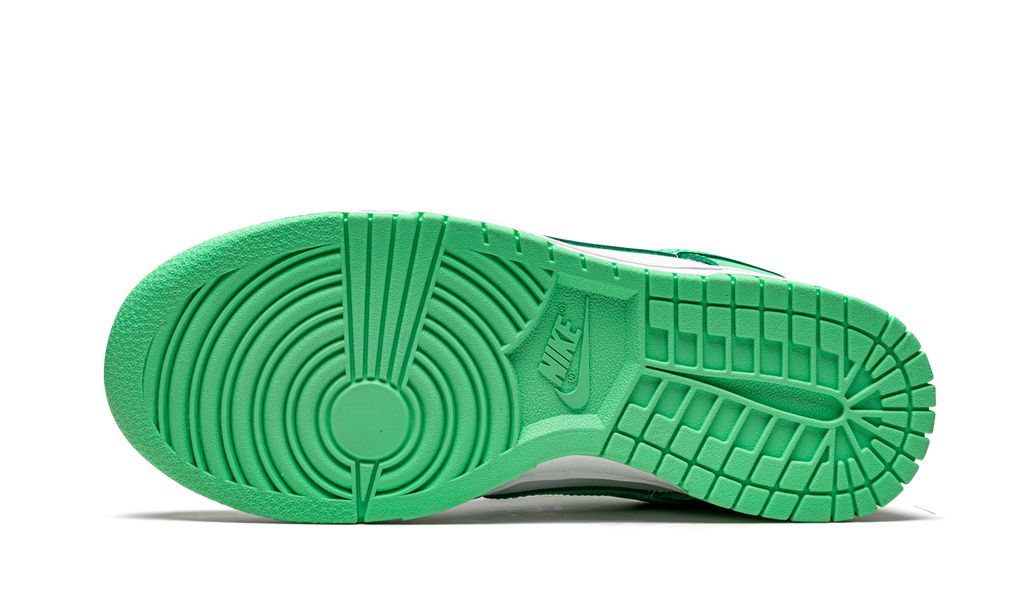 NK Dunk Low Grün Glühen
