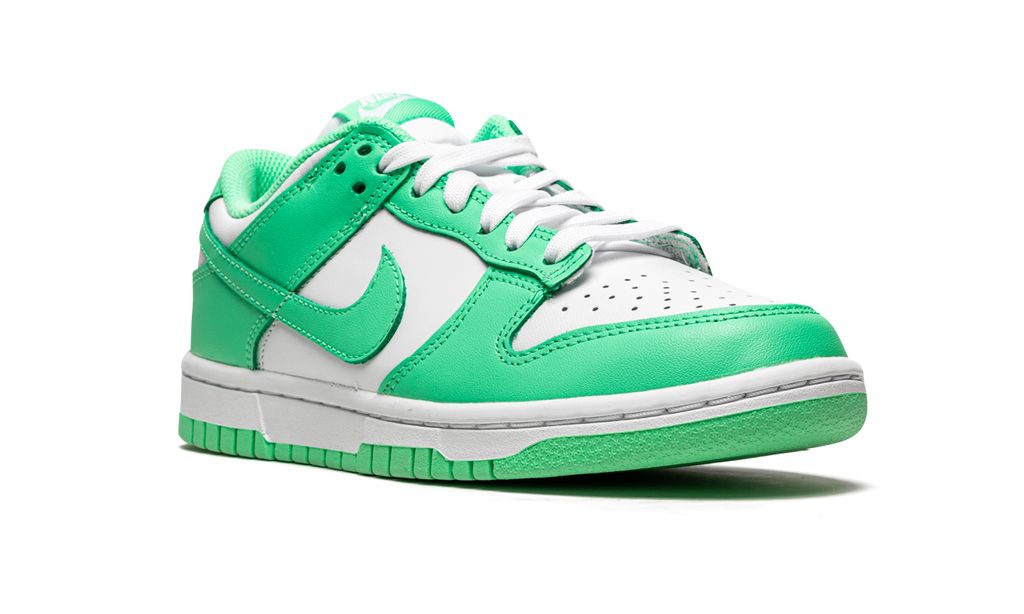 NK Dunk Low Grün Glühen