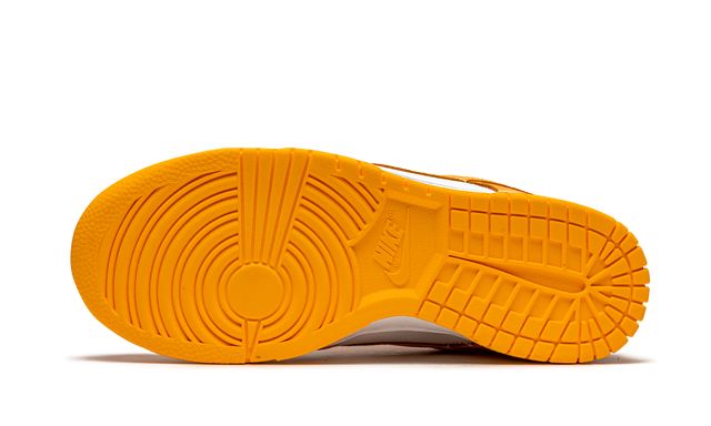NK Dunk Low Laser Orange