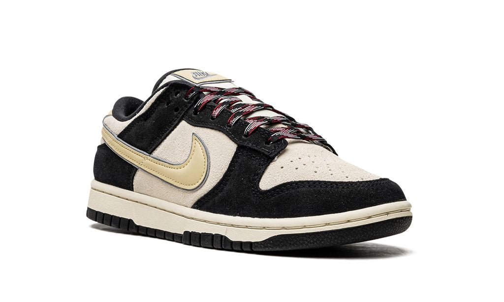 NK Dunk Low LX Schwarzes Wildleder Team Gold