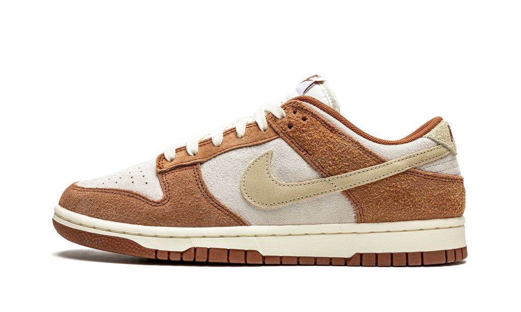 NK Dunk Low Medium Curry