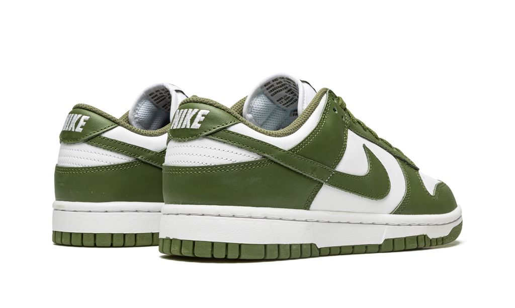NK Dunk Low Mitteloliv