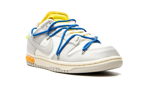 NK Dunk Low Off White Lot 10:50