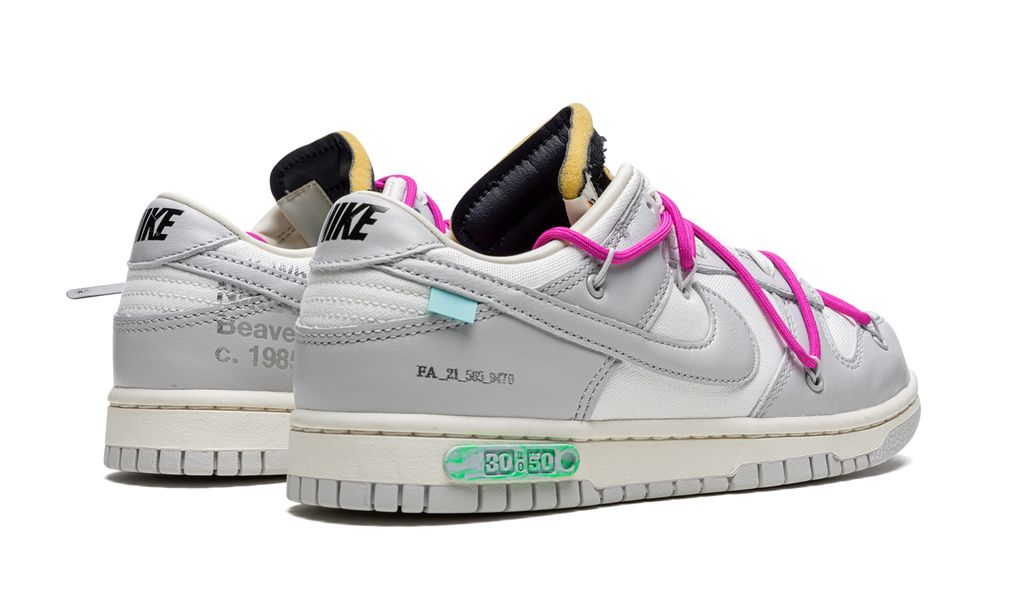 NK Dunk Low Off White Lot 30:50