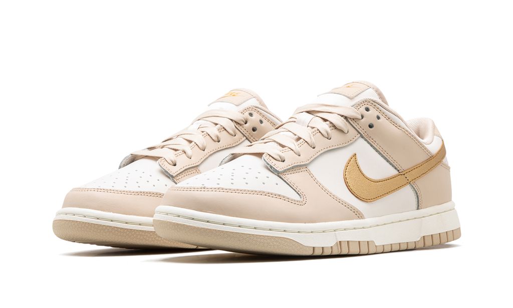 NK Dunk Low Phantom Metallic Gold 