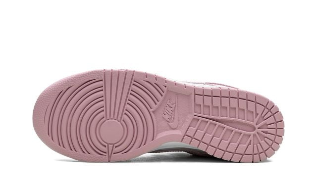 NK Dunk Low Rosa Cord