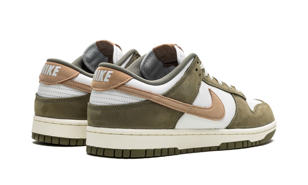 NK Dunk Low Premium Medium Olive Hanf 