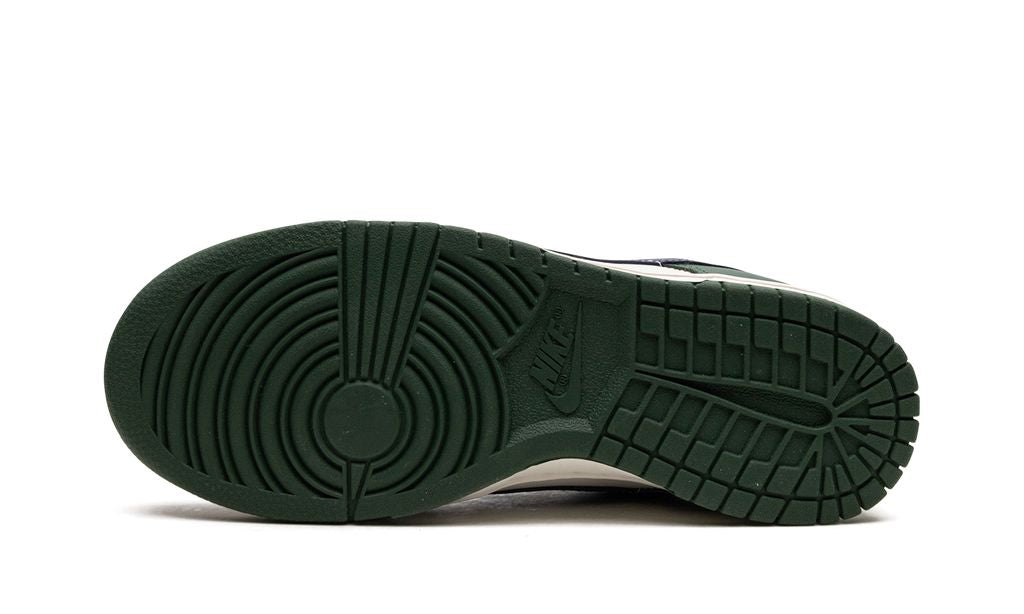 NK Dunk Low Retro Gorge Green Midnight Navy