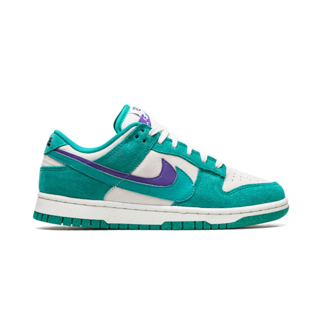 NK Dunk Low SE 85 Neptungrün