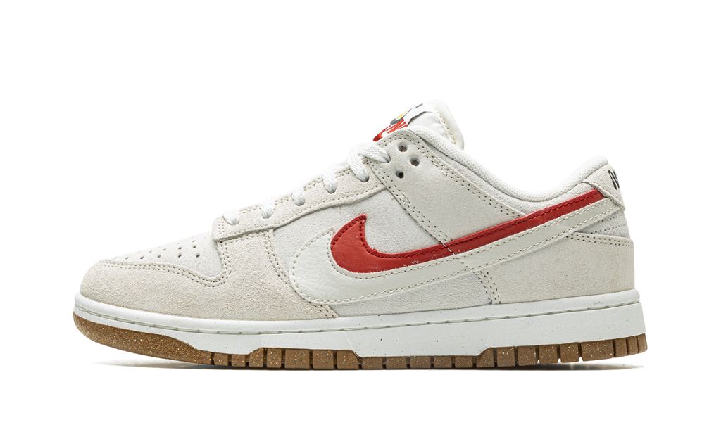 NK Dunk Low SE 85 Sail Orange