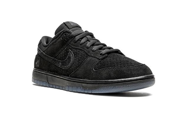 NK Dunk Low SP Undefeated 5 On It Schwarz