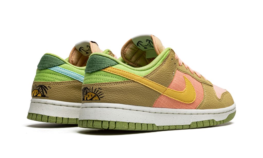 NK Dunk Low Sun Club Arctic Orange