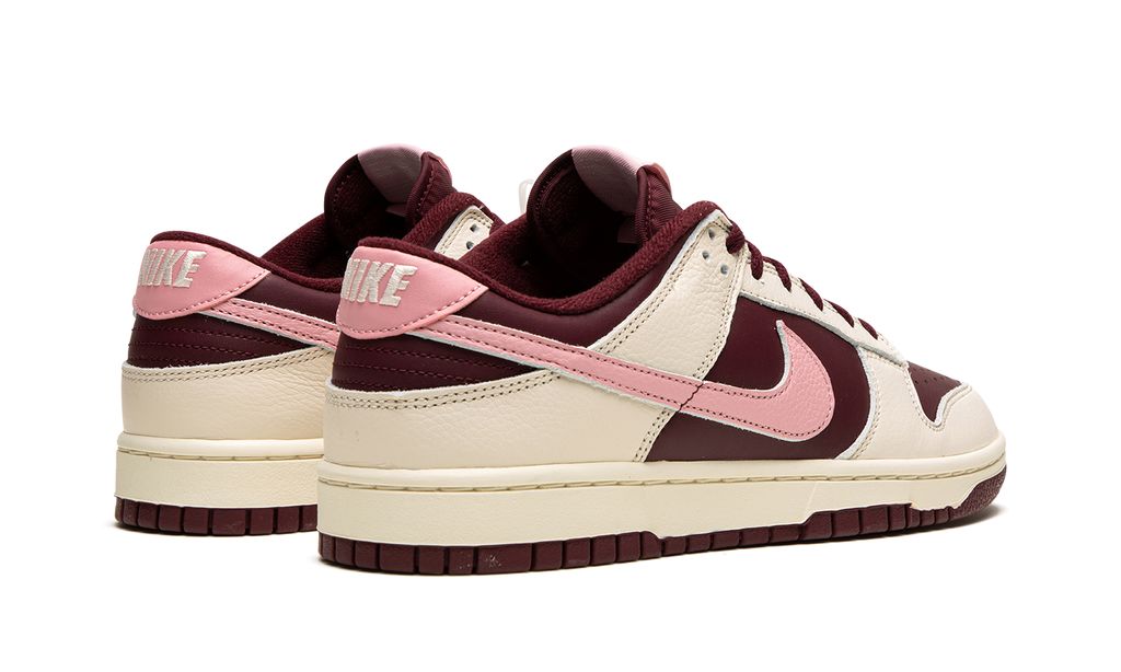 NK Dunk Low Valentinstag