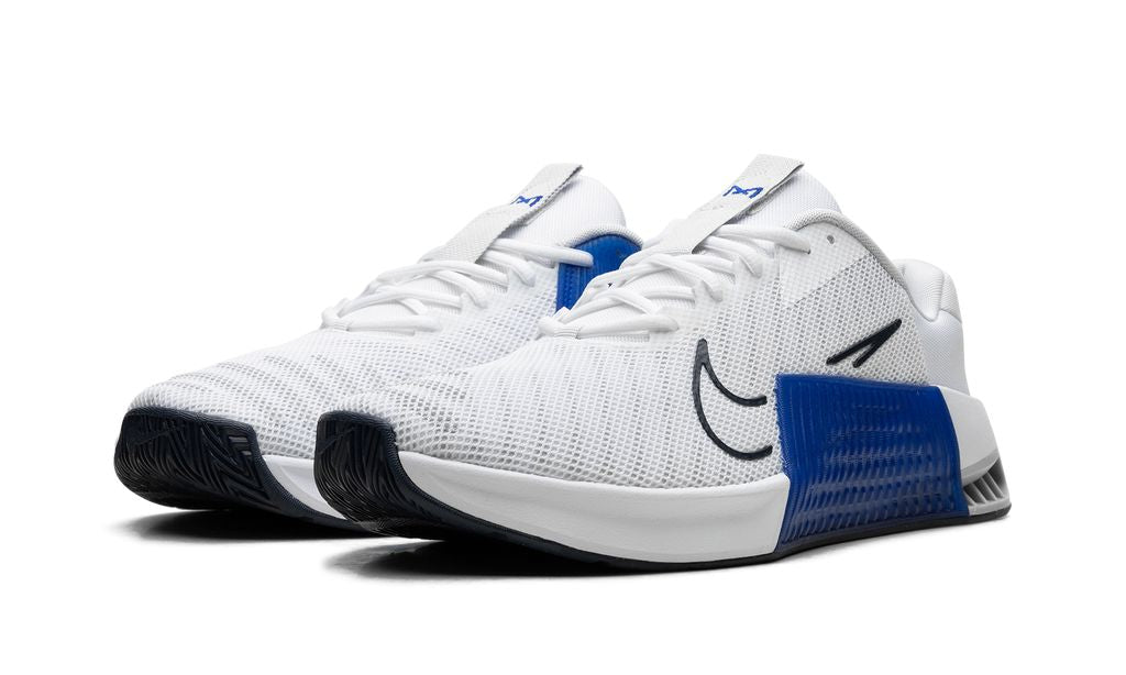 NK Metcon 9 Weiß Racer Blau 