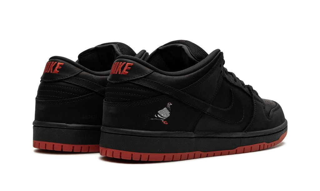 NK SB Dunk Low Schwarze Taube